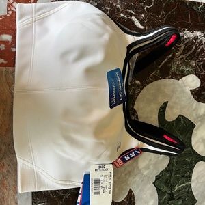 NWT Champion Max Support Sports Bra Size 34DD